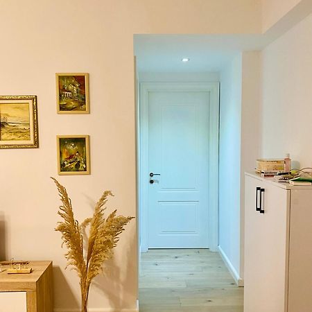 Jolie Center Apartment Τίρανα Εξωτερικό φωτογραφία
