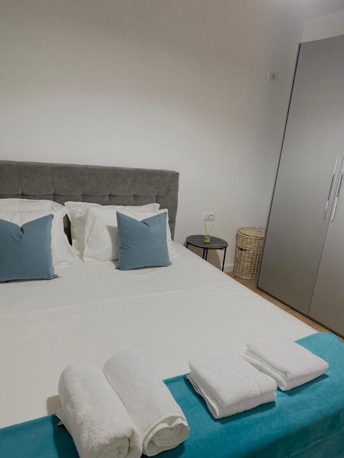 Jolie Center Apartment Τίρανα Εξωτερικό φωτογραφία